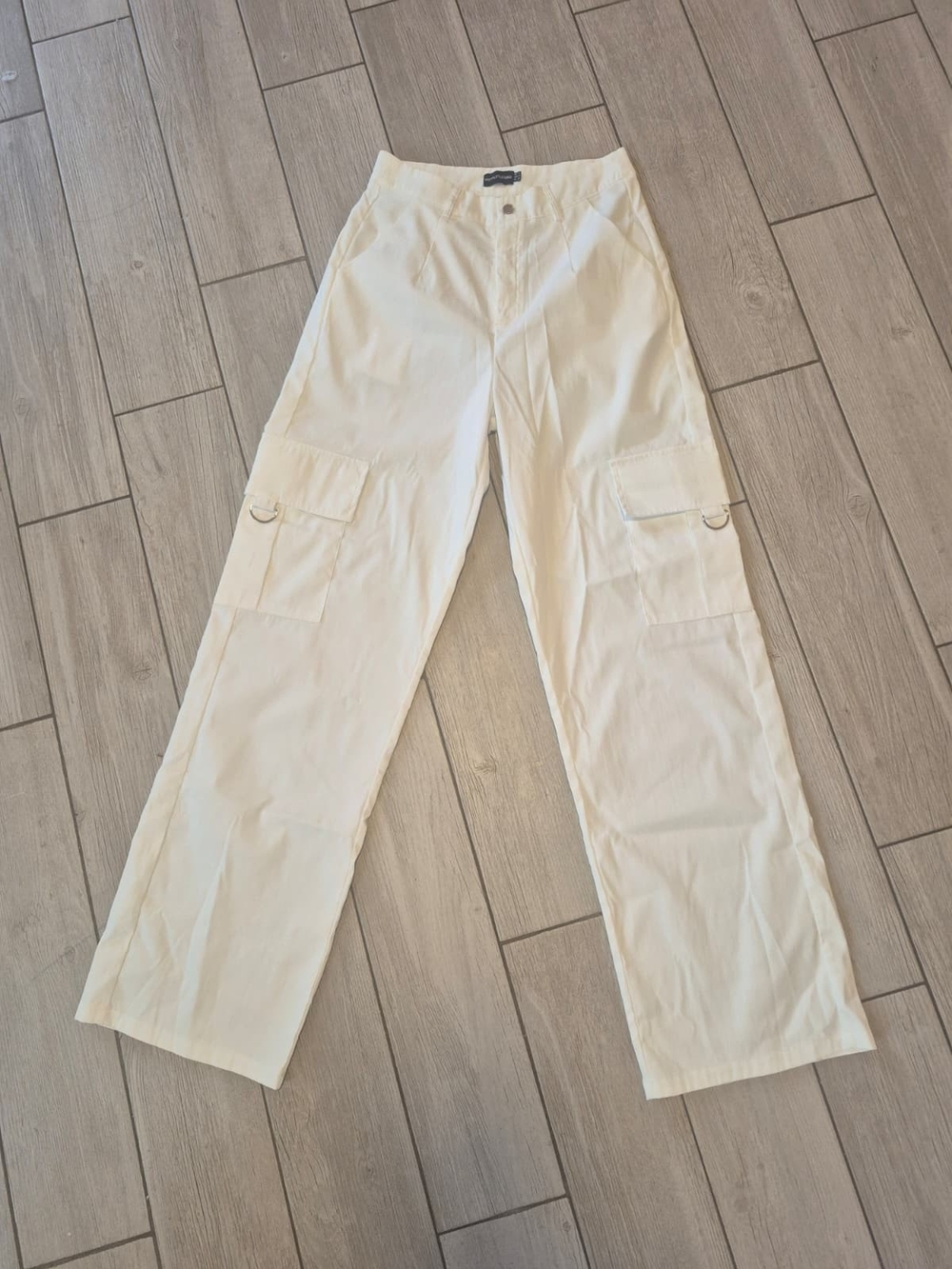 PrettyLittleThing Cream Wide-Leg Cargo Pants
